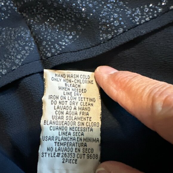 Le BOSS Blue Navy Formal Dress Size 16 Sleeveless Lined V-Neck Back Zipper - Picture 6 of 9